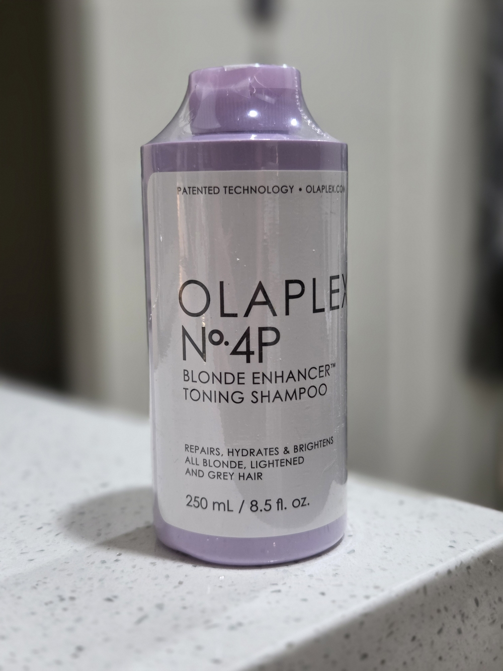 Olaplex No.4P Blonde Enhancer Toning Shampoo - 250ml